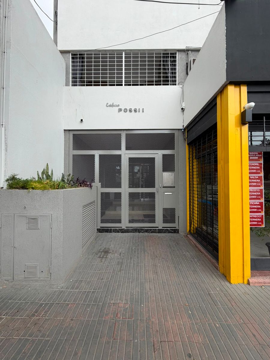 ALQUILER 5 OFICINAS URQUIZA 2200