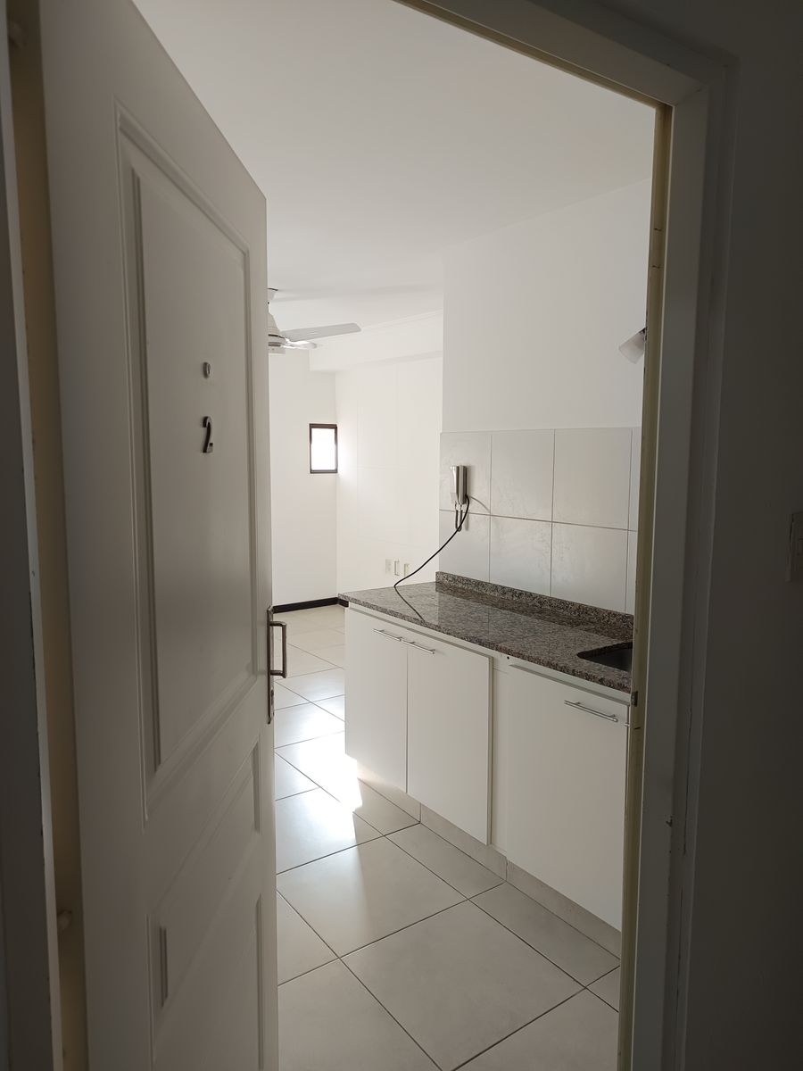 ALQUILER MONOAMBIENTE CENTRICO EXCELENTE ESTADO