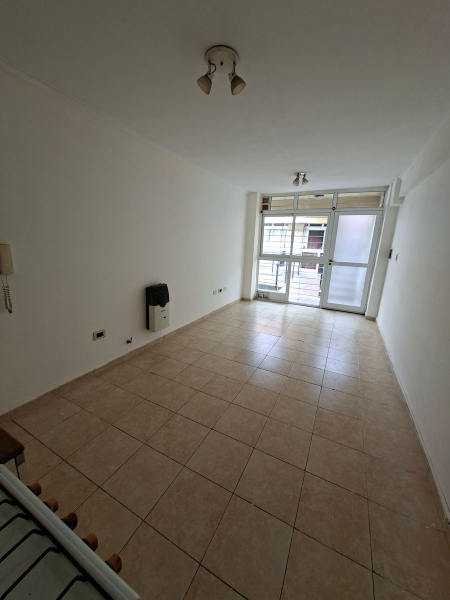 Departamento 1 dormitorio a una cuadra de la Universidad Catolica