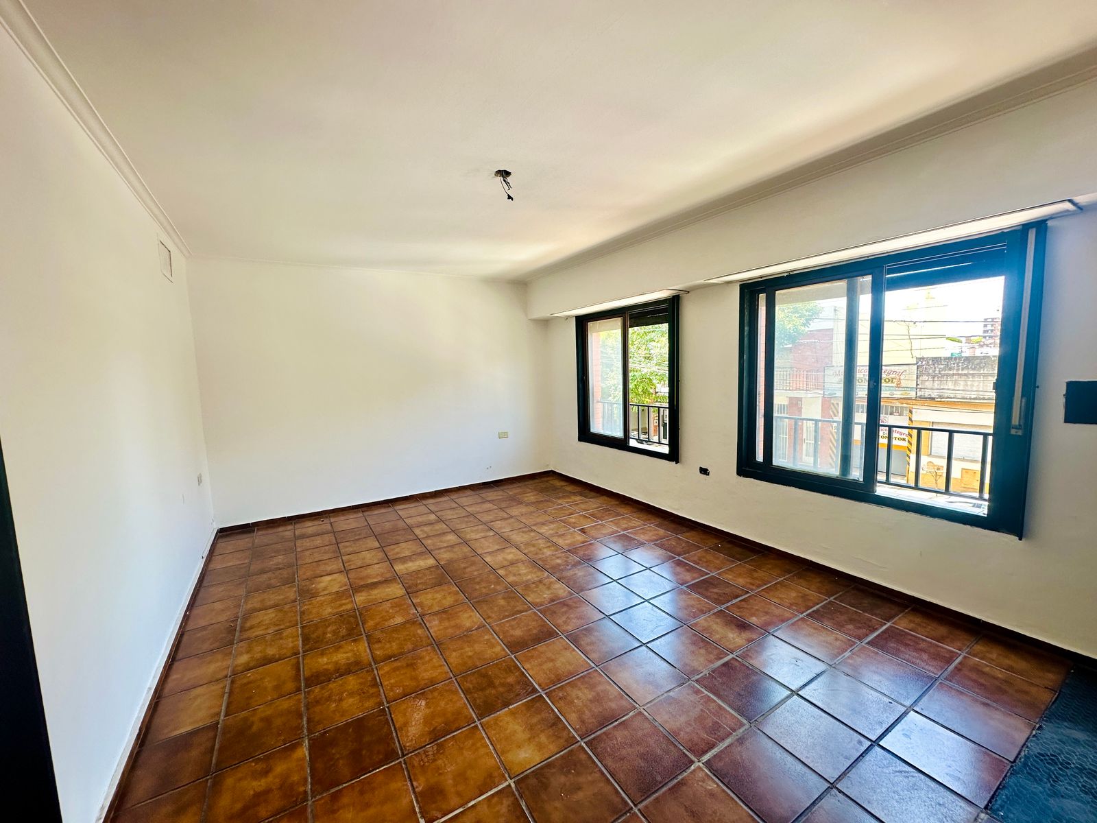 En Venta Departamento 3 Dorm. a 100 m de Boulevard