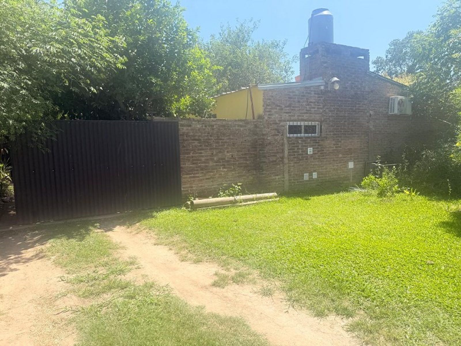 Casa estilo quinta en Pueblo Candioti