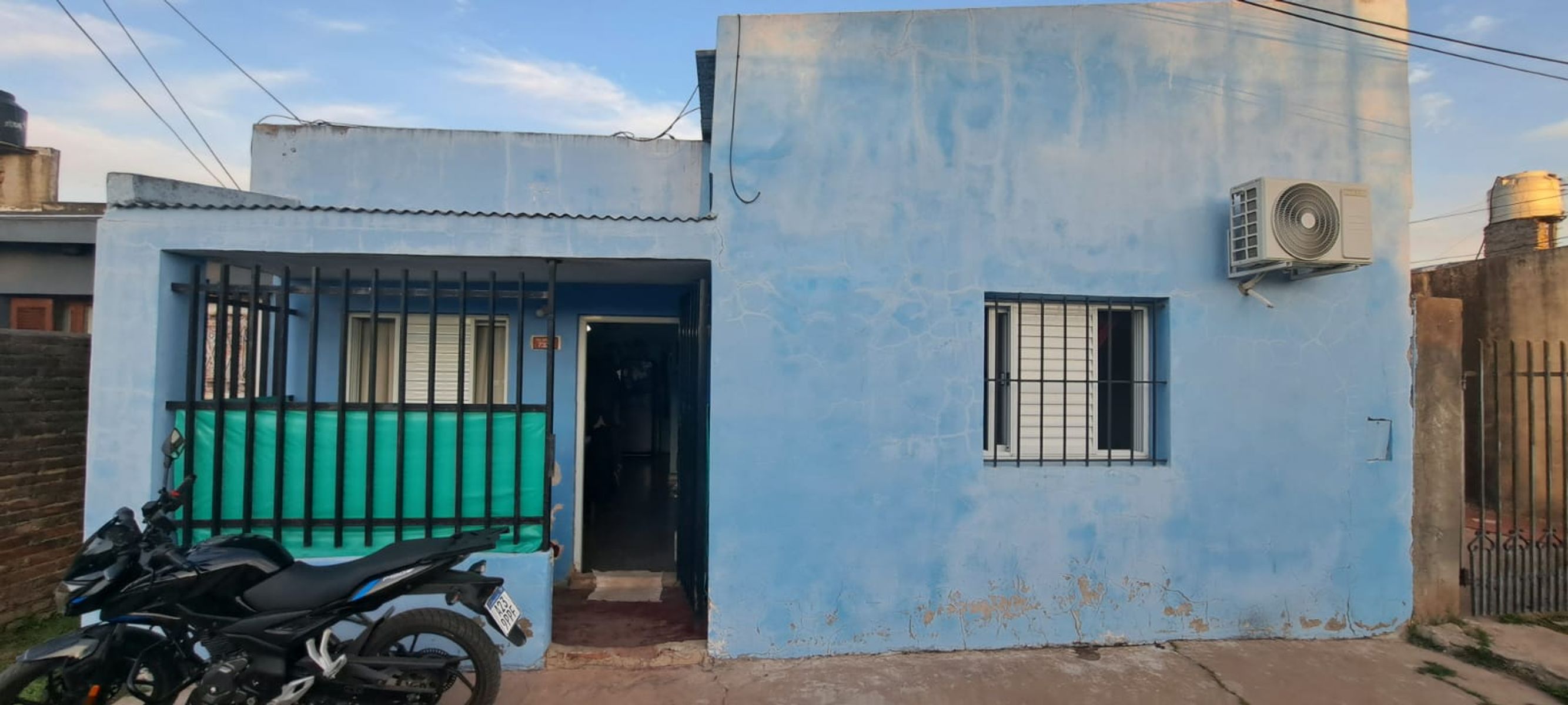 Casa con 2 Dorm. de 222 m² en Venta en San Martín