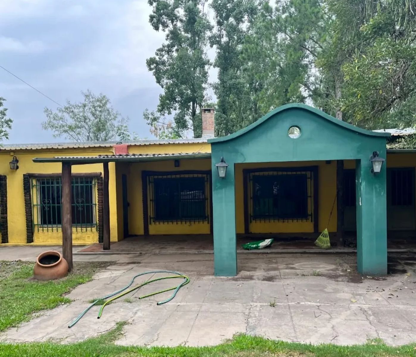 Encantadora Casa Quinta a una cuadra de la ruta, en Rincón.