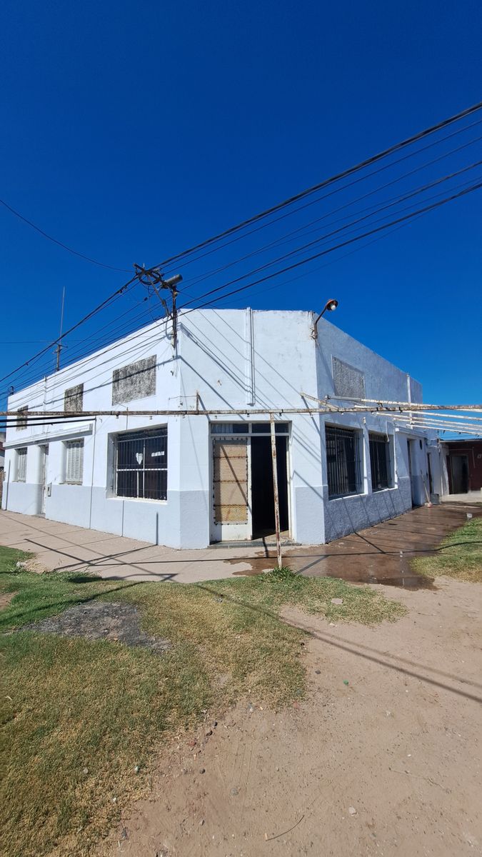 Gran terreno sobre Ruta Nacional N° 11