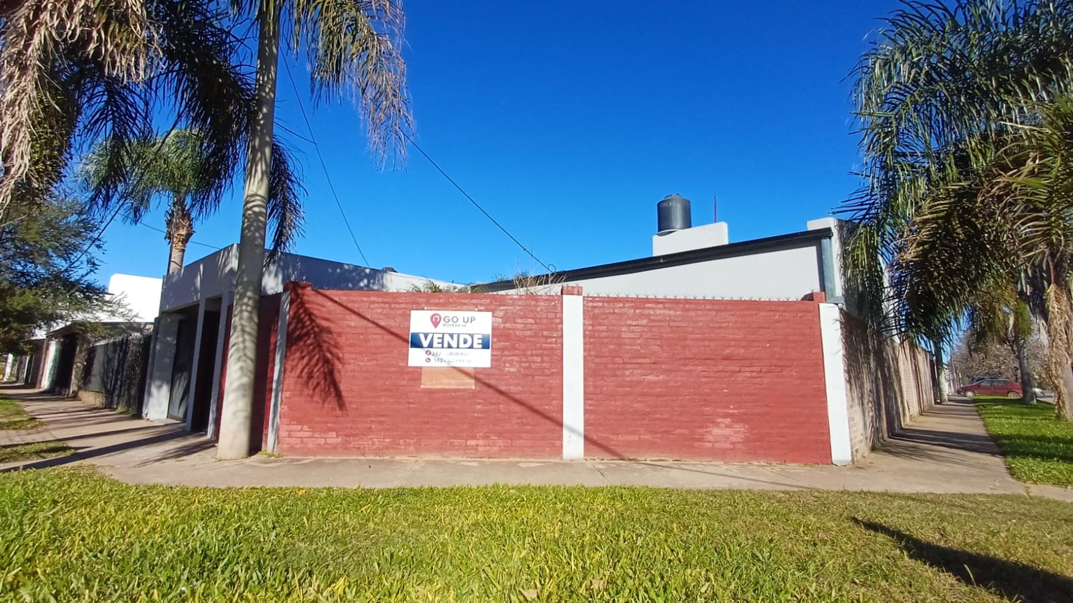 CASA QUINTA EN LA CIUDAD