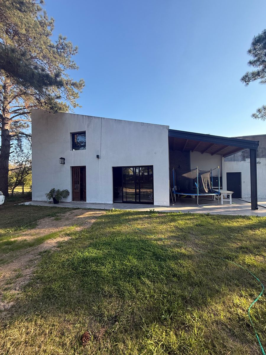 VENTA DE CASA QUINTA EN ARROYOS LEYES KM 12,5