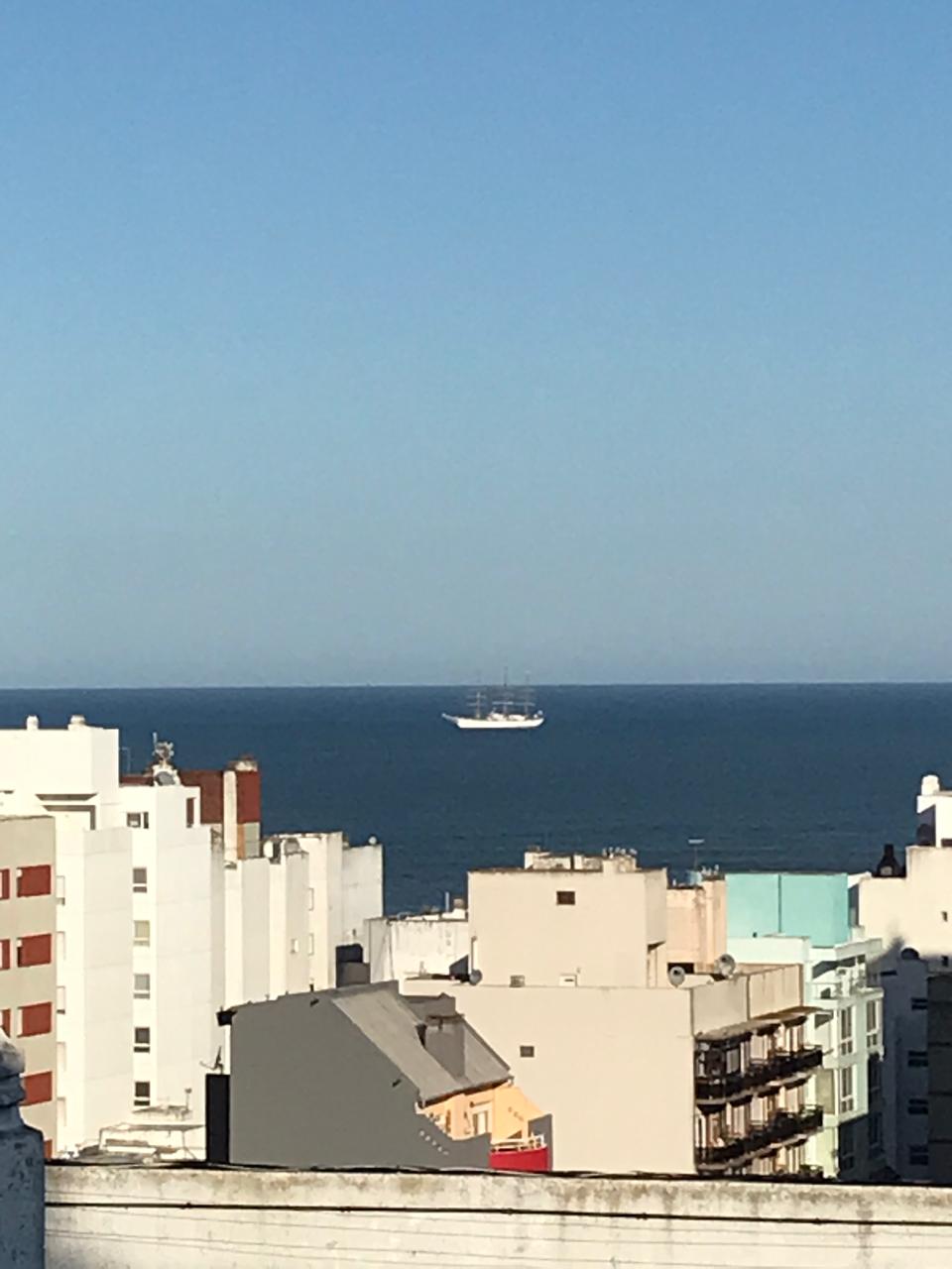 Monoambiente con Vista al Mar Zona La Perla