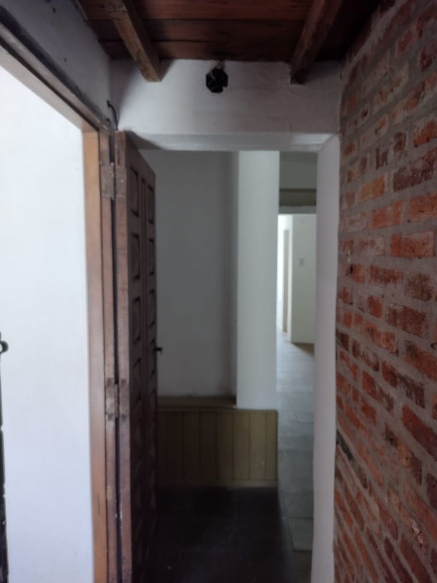OCASION ALQUILO CASA ZONA PARQUE MITRE