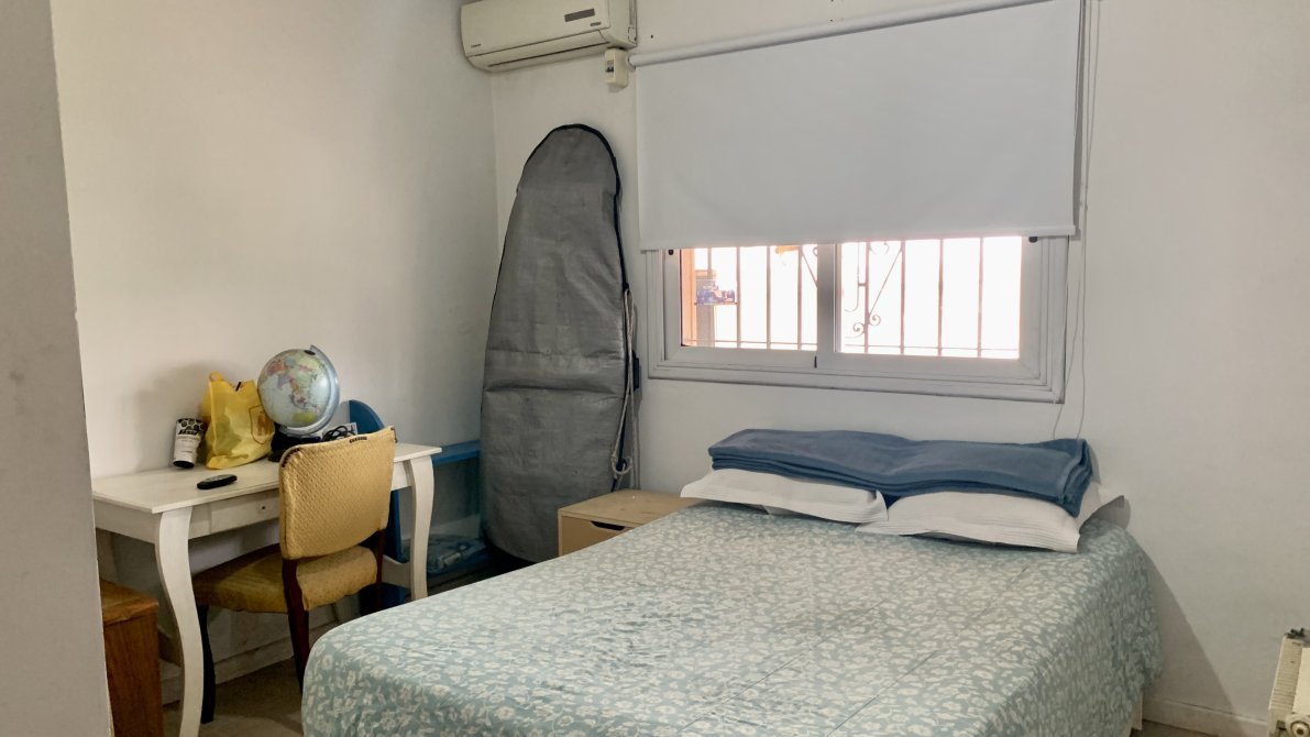 - Apta Credito- Encantadora Casa De 5 Ambientes Con Piscina Y Garage - Gendra Propiedades