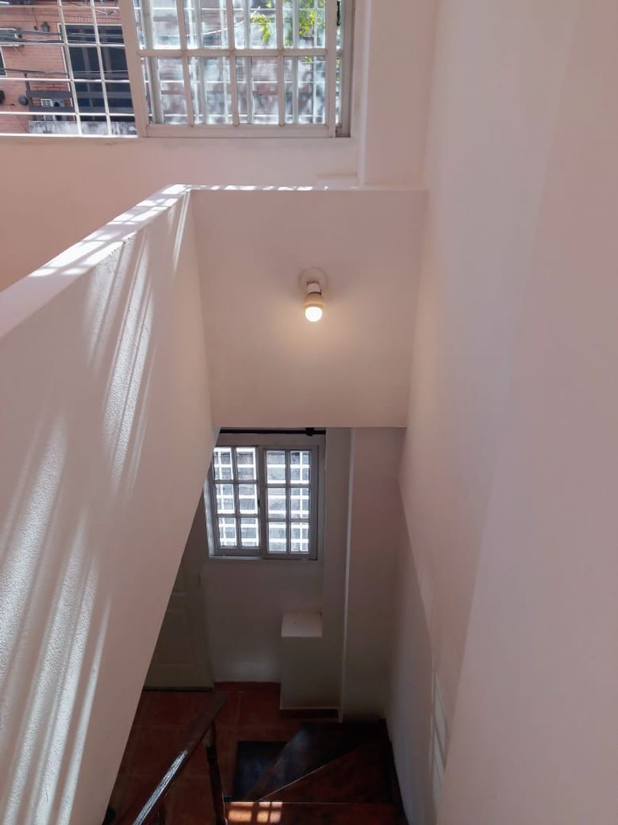 DEPARTAMENTO EN ALQUILER  EN SAN MARTIN CENTRO DE 2 AMBIENTES