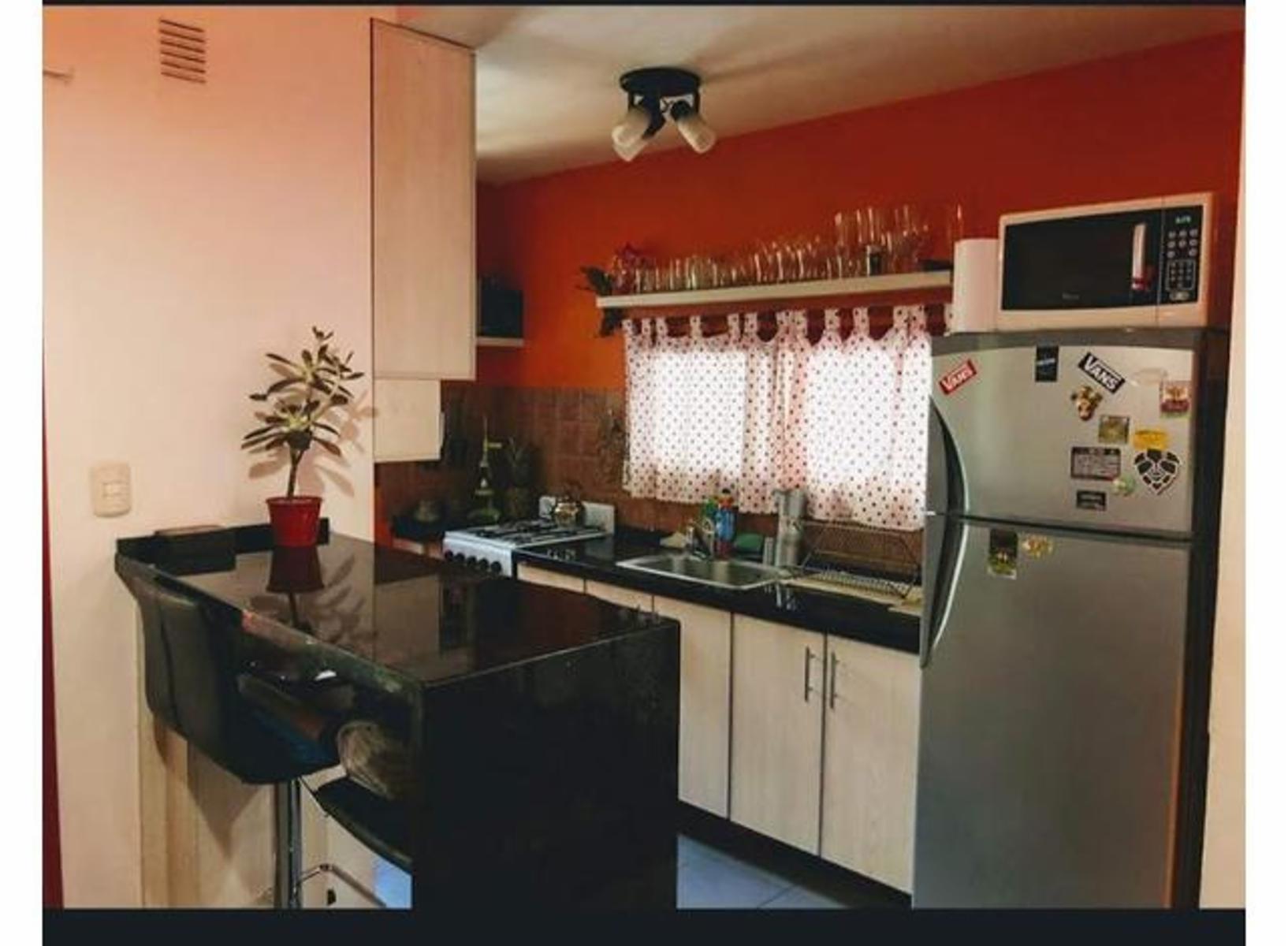 DEPARTAMENTO AMPLIO MUY LUMINOSO