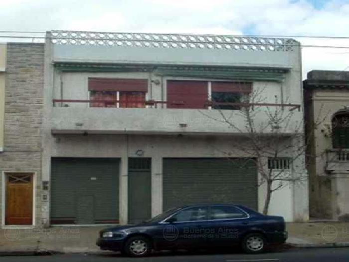 Local Comercial en Alquiler en Coghlan, Capital Federal