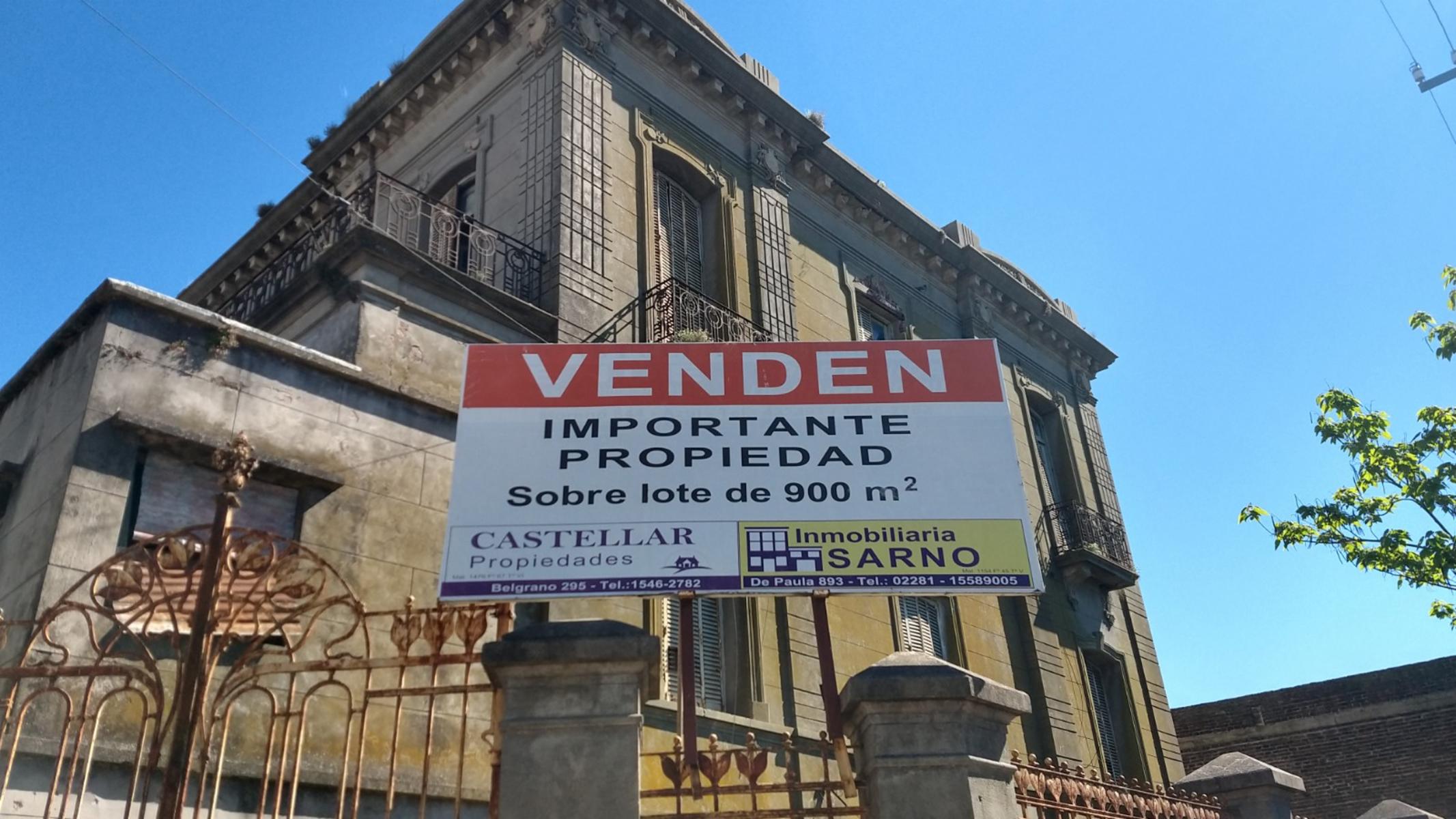 VENDO GRAN ESQUINA CENTRICA