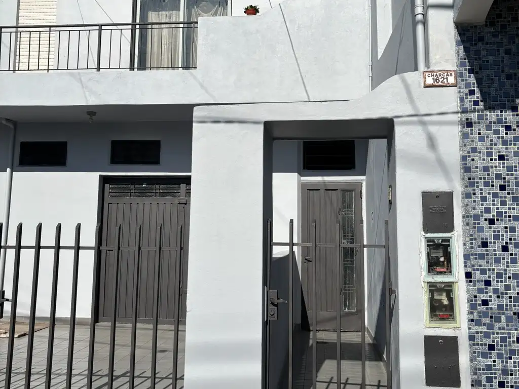 Departamento Alquiler 2 ambientes 60 años, Contrafrente, Oeste, Charcas 1600 piso 1, Ramos Mejía | Argenprop