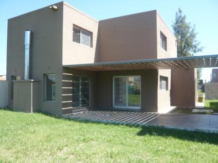 ALQUILER CASA 3 DORMITORIOS. PORTAL DE ALDEA. FISHERTON