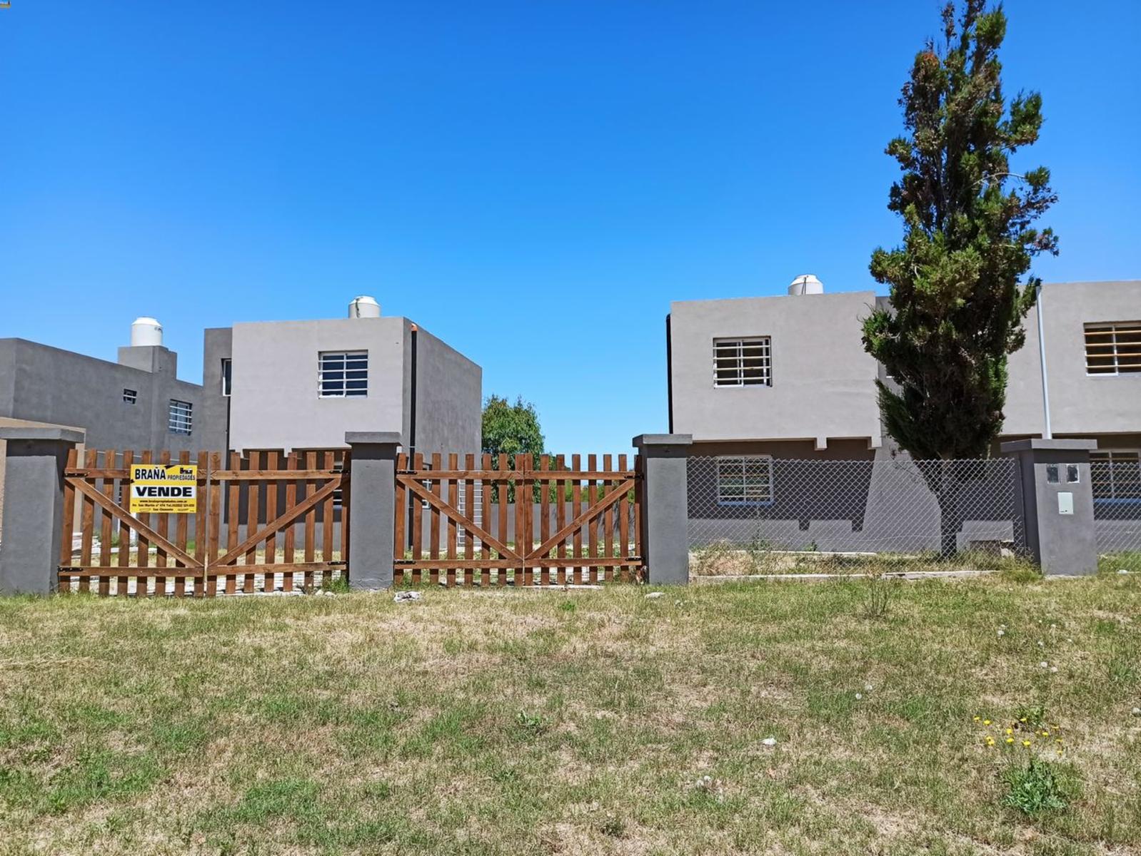 DUPLEX 3 AMB. A ESTRENAR- A 1 CUADRA DEL MAR