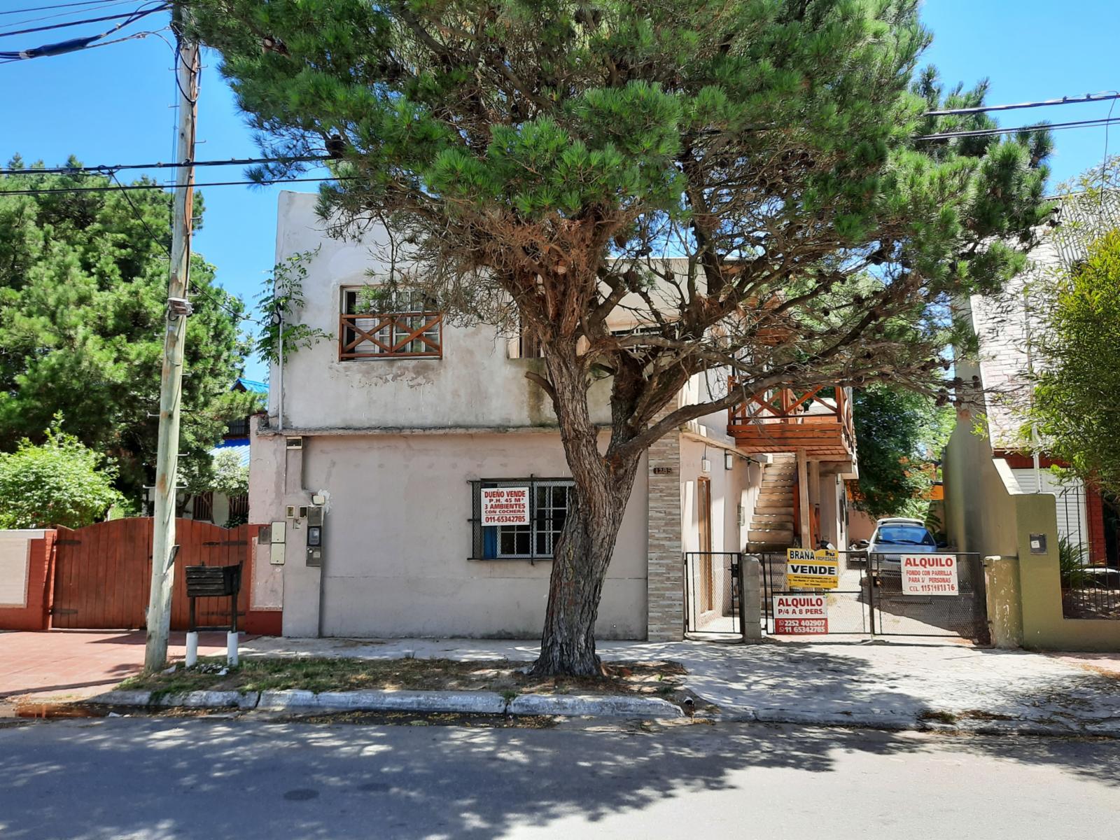 DEPTO 3 AMB. A RECICLAR- A 1 CUADRA DEL MAR- PB A LA CALLE