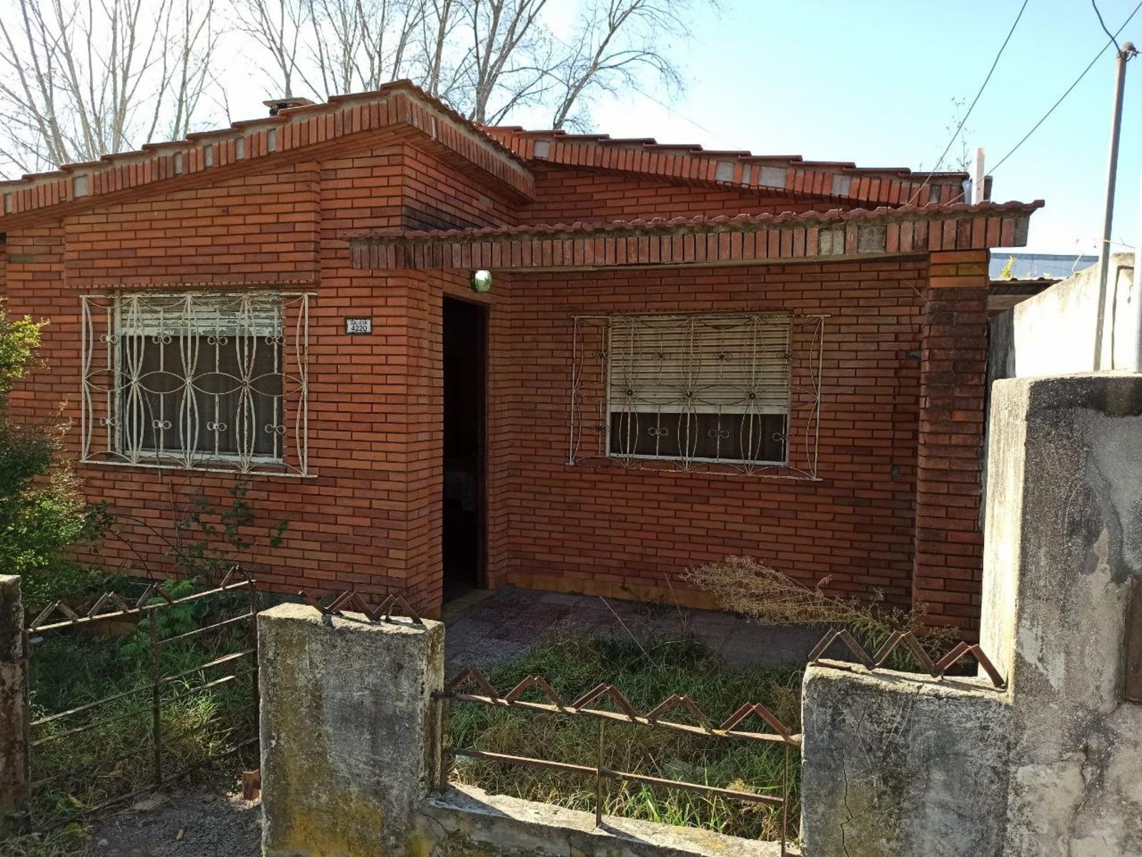 CASA A RECICLAR 3 AMBIENTES