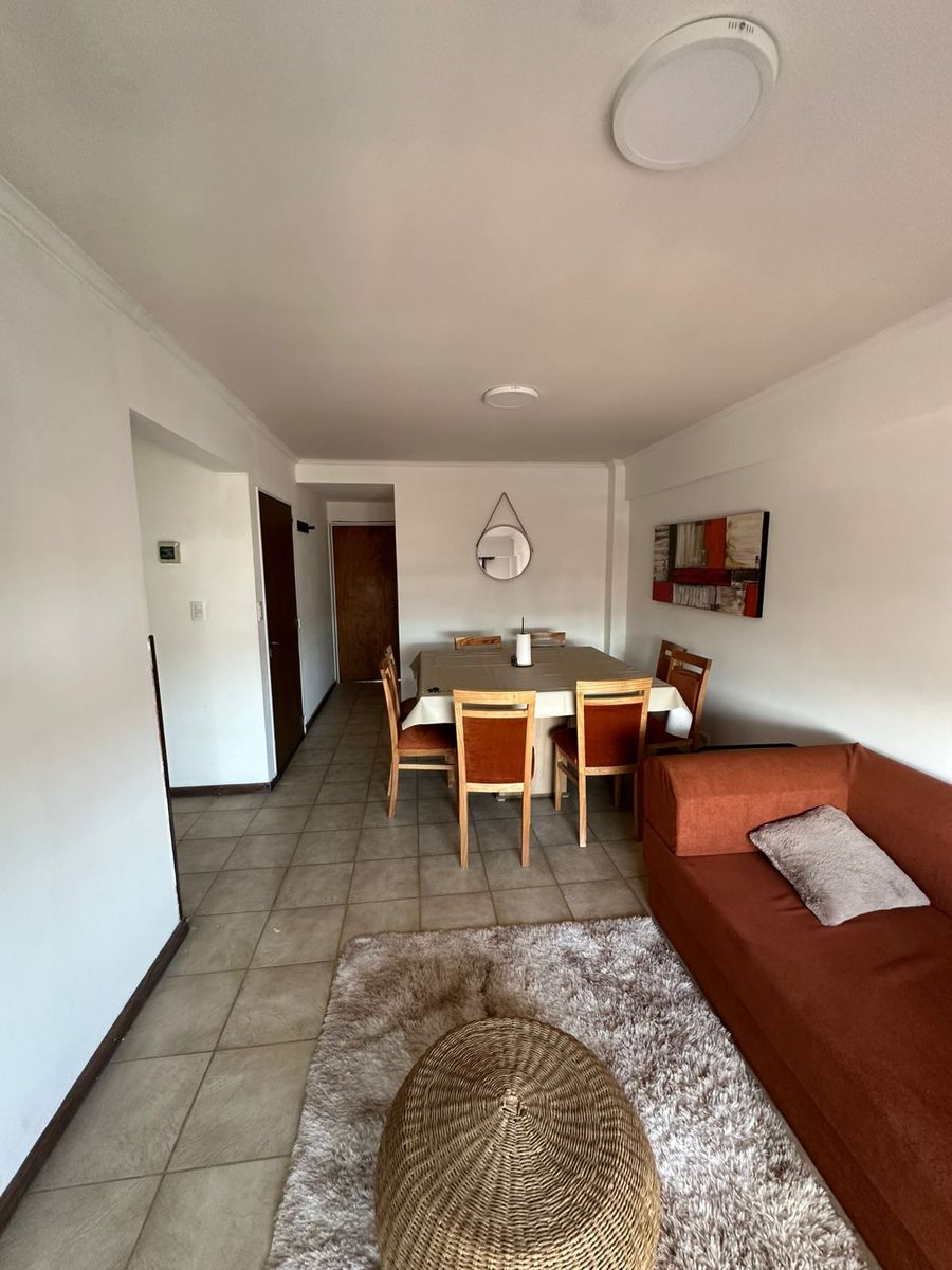 VENTA.-DEPTO. 2AMBIENTES A LA CALLE.-ZONA PARQUE LURO