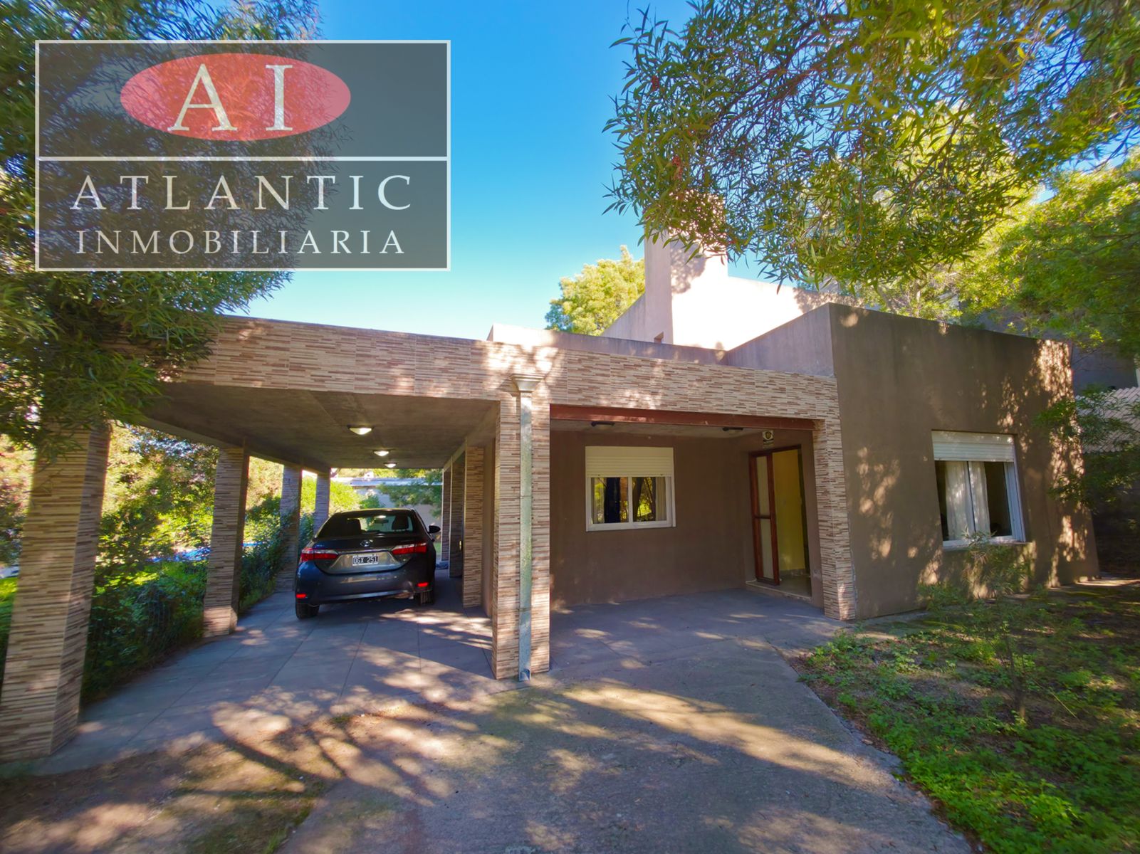 Importante Casa en Venta en Monte Hermoso del Este