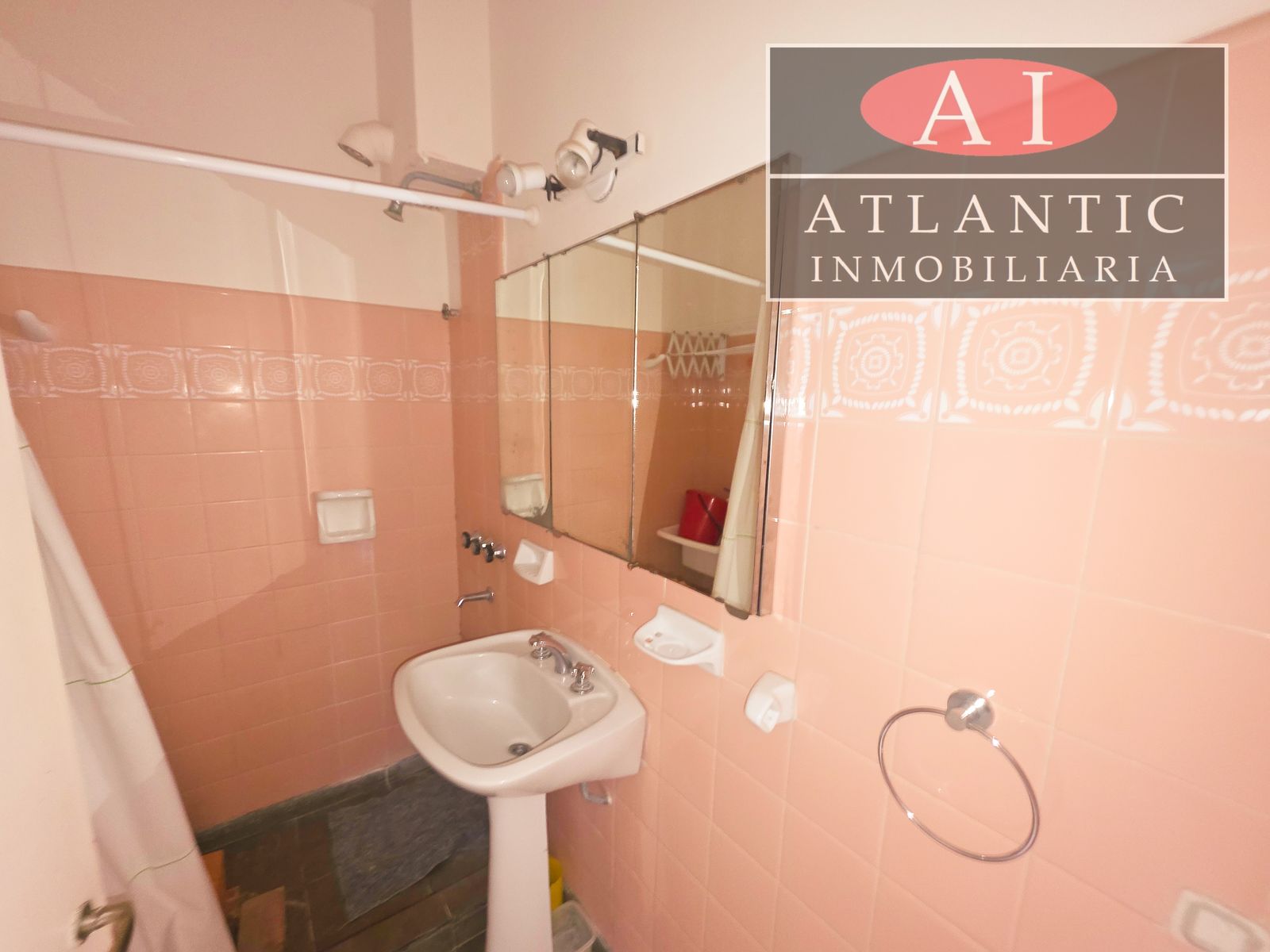 DEPARTAMENTO EN PLANTA BAJA A 50 METROS DEL MAR