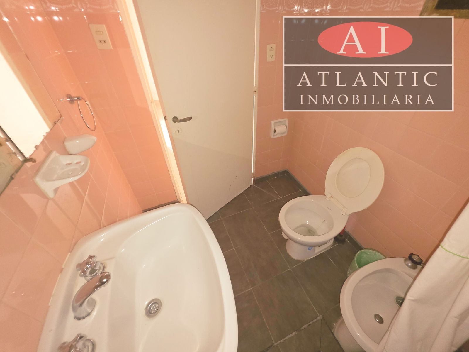 DEPARTAMENTO EN PLANTA BAJA A 50 METROS DEL MAR