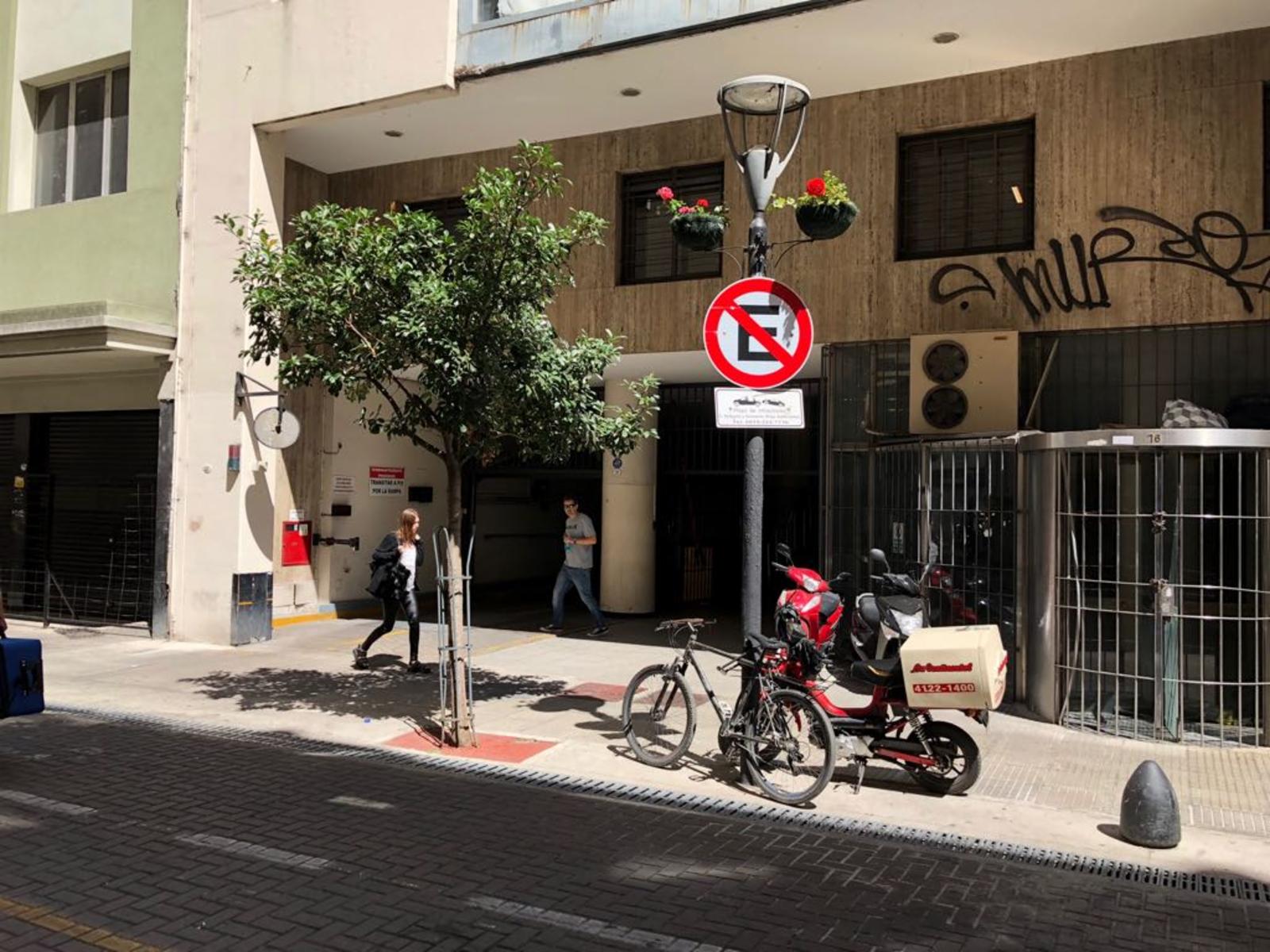 Cochera en Venta en inmejorable Ubicacion