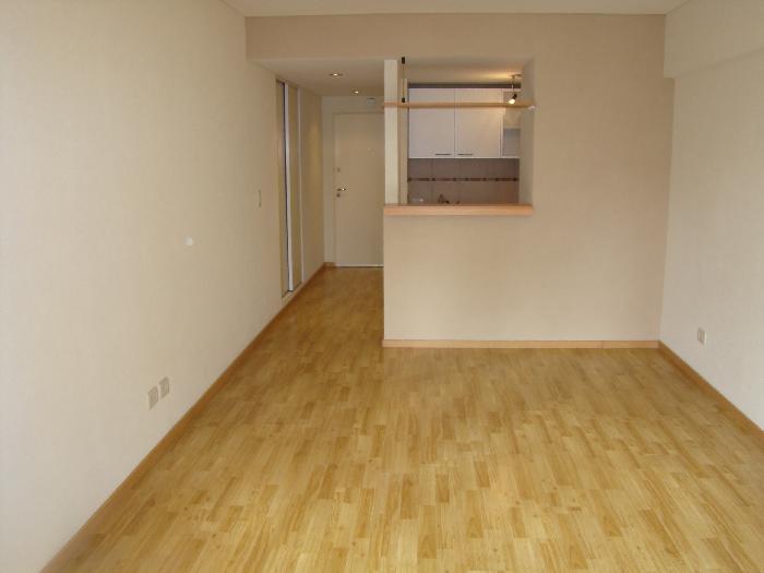 Excelente departamento en alquiler a mts del subte A