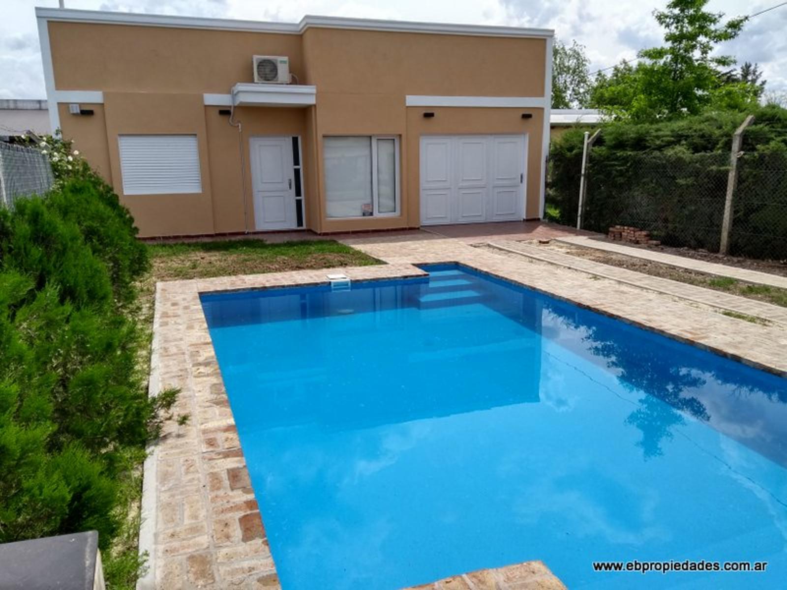 ALQUILER TEMPORARIO EN GUALEGUAY CON PILETA 3444572382