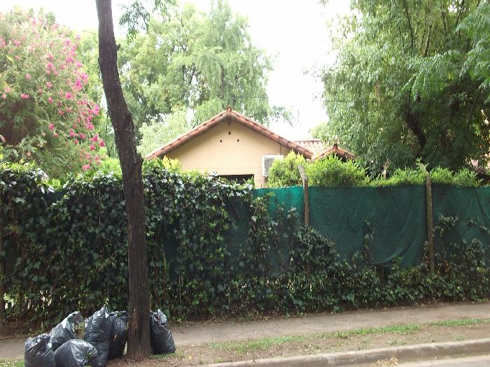 CHALET DE ESTILO EN ZONA INGLESA CON 1500 MTS DE PARQUE