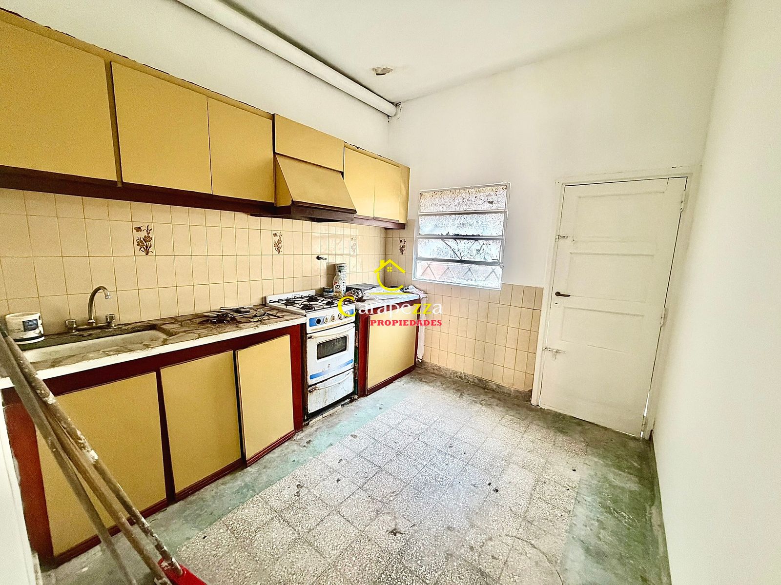 Casa 3 Amb + Galpón + Dpto 1 amb en Venta en Villa Bosch
