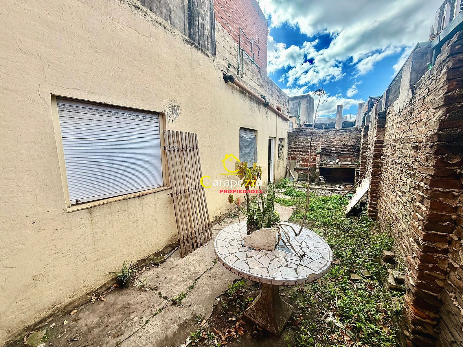 Casa 3 Amb + Galpón + Dpto 1 amb en Venta en Villa Bosch