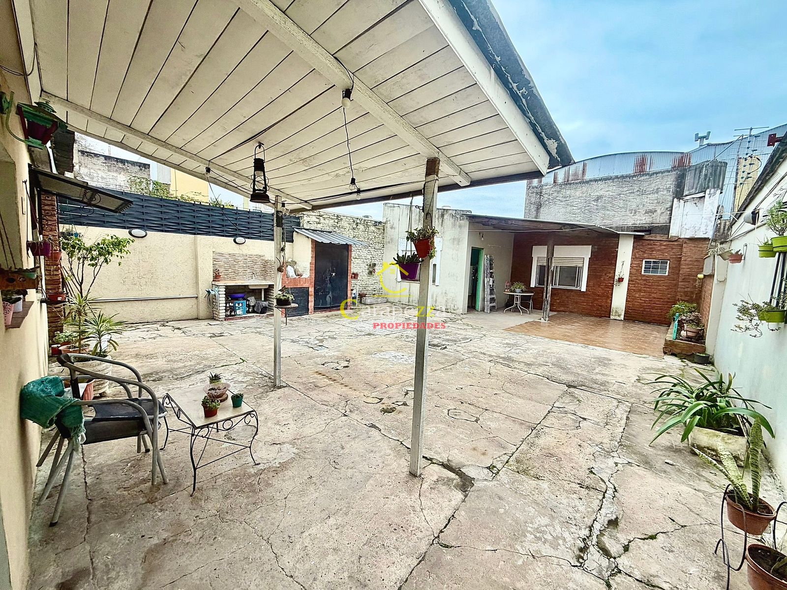 Venta 2 Propiedades en Block en Martin Coronado