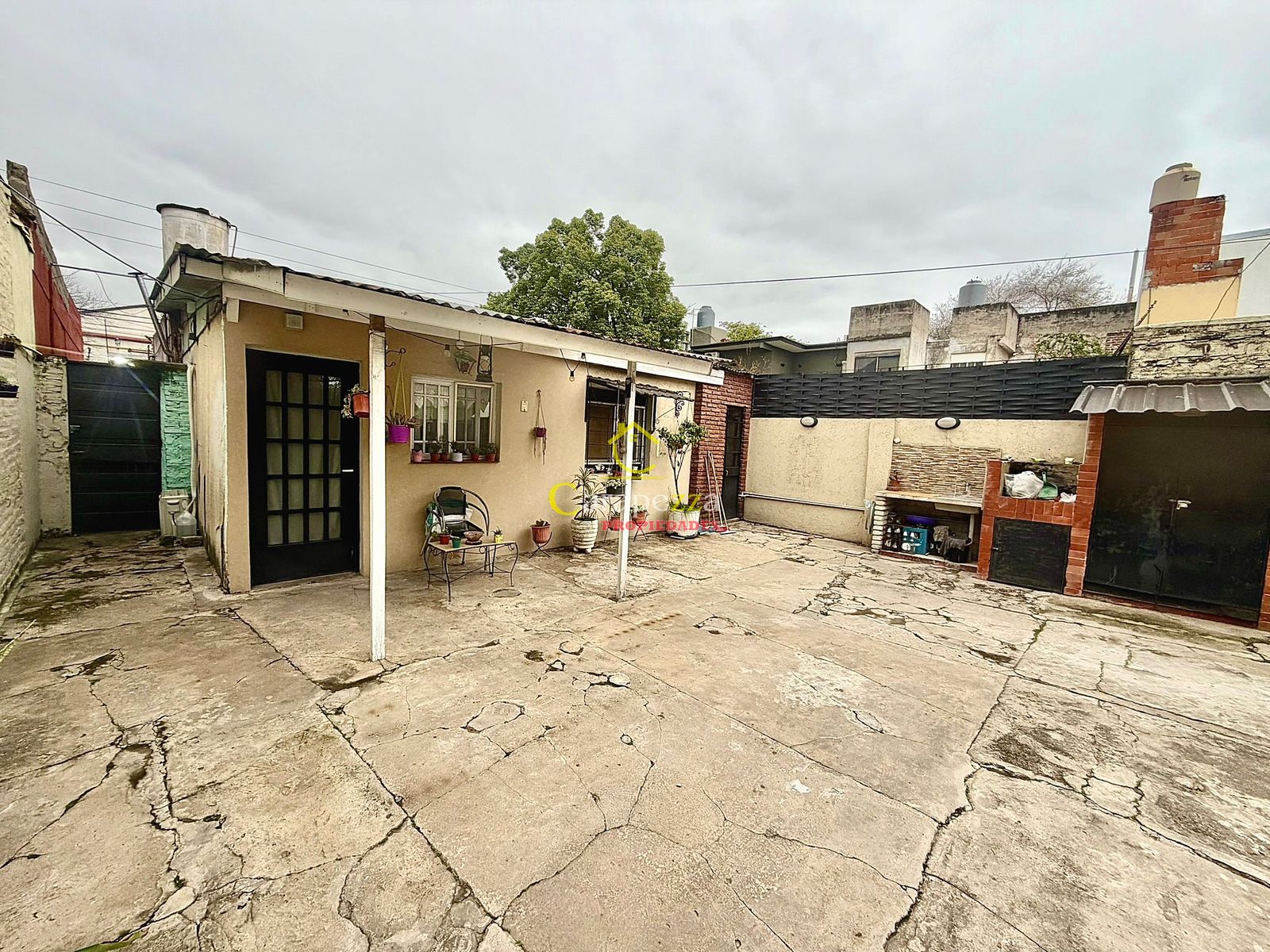 Venta 2 Propiedades en Block en Martin Coronado