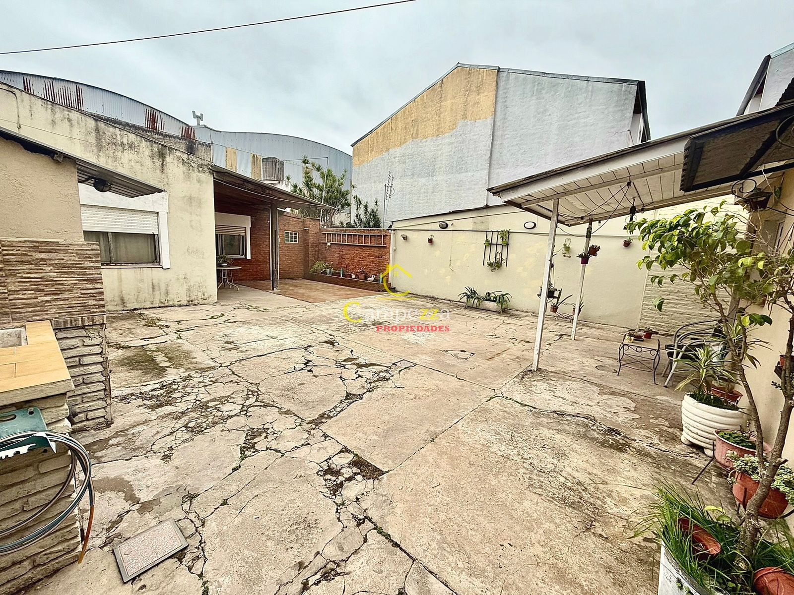 Venta 2 Propiedades en Block en Martin Coronado