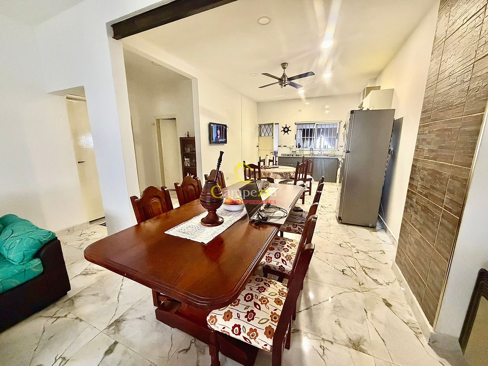Venta Hermosa Casa 3 Amb en Caseros