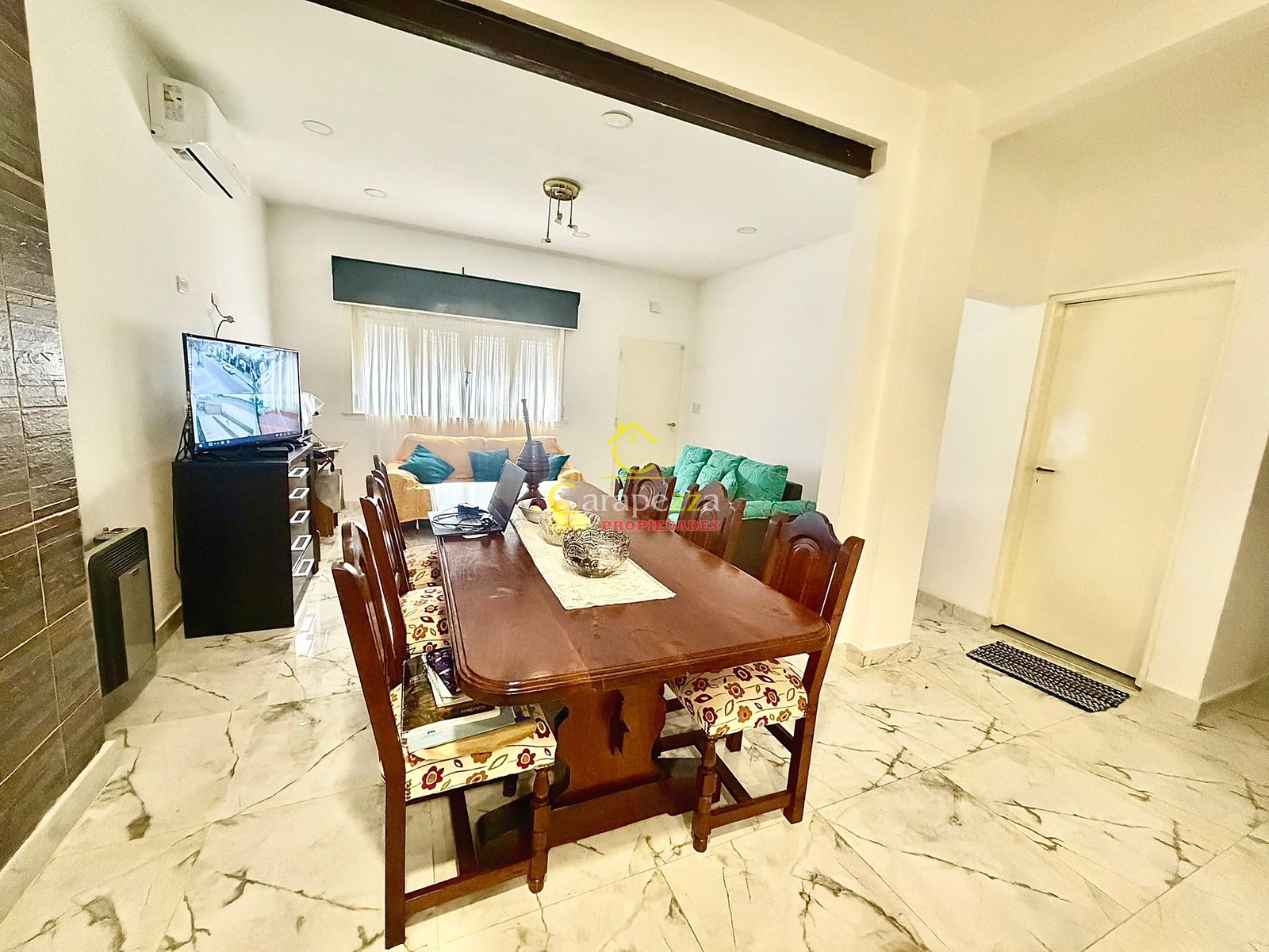 Venta Hermosa Casa 3 Amb en Caseros