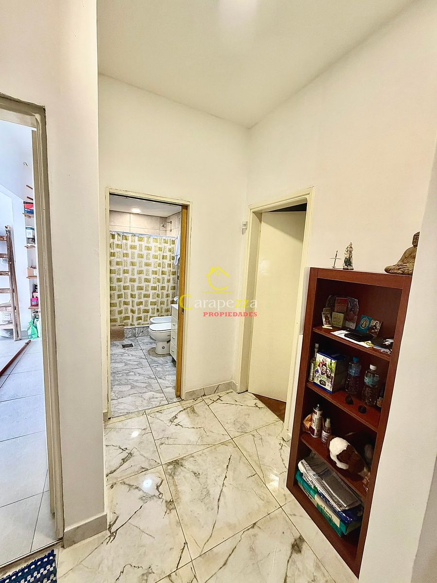 Venta Hermosa Casa 3 Amb en Caseros