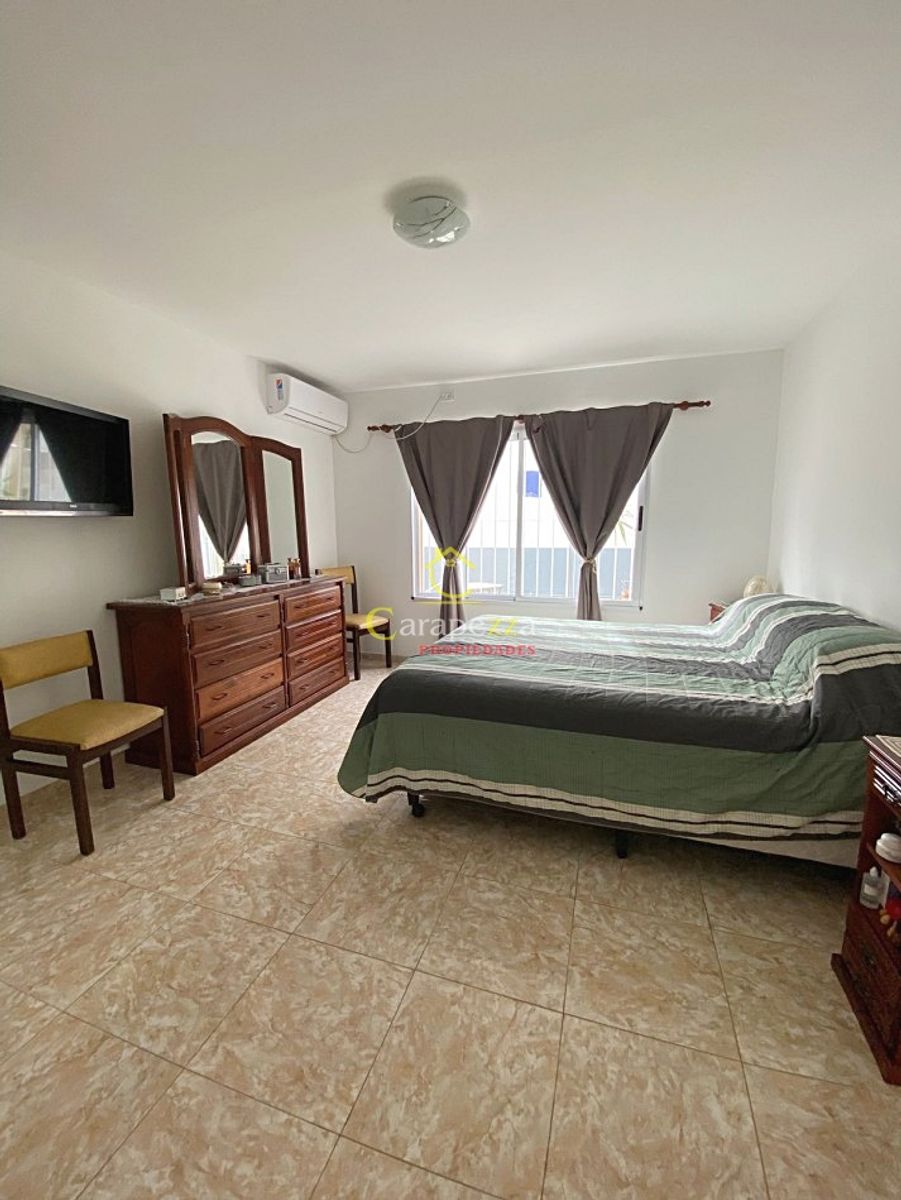 Venta Hermosa Casa 3 Amb en Caseros