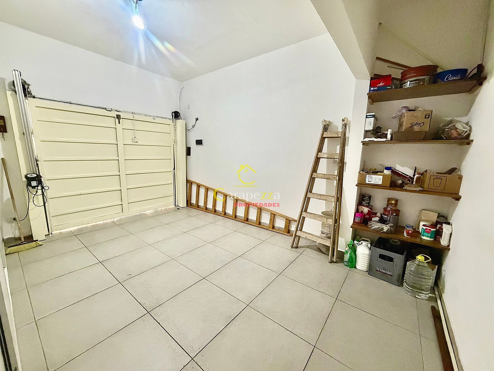 Venta Hermosa Casa 3 Amb en Caseros