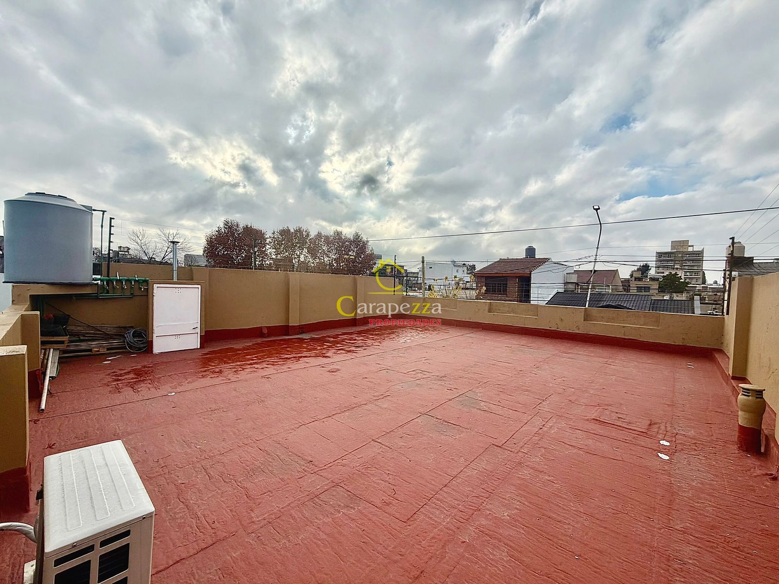 Venta Hermosa Casa 3 Amb en Caseros