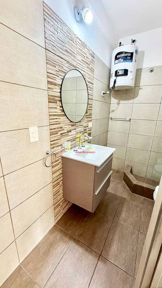 Departamento 2 Amb Semi Nuevo en Alquiler en Villa Bosch
