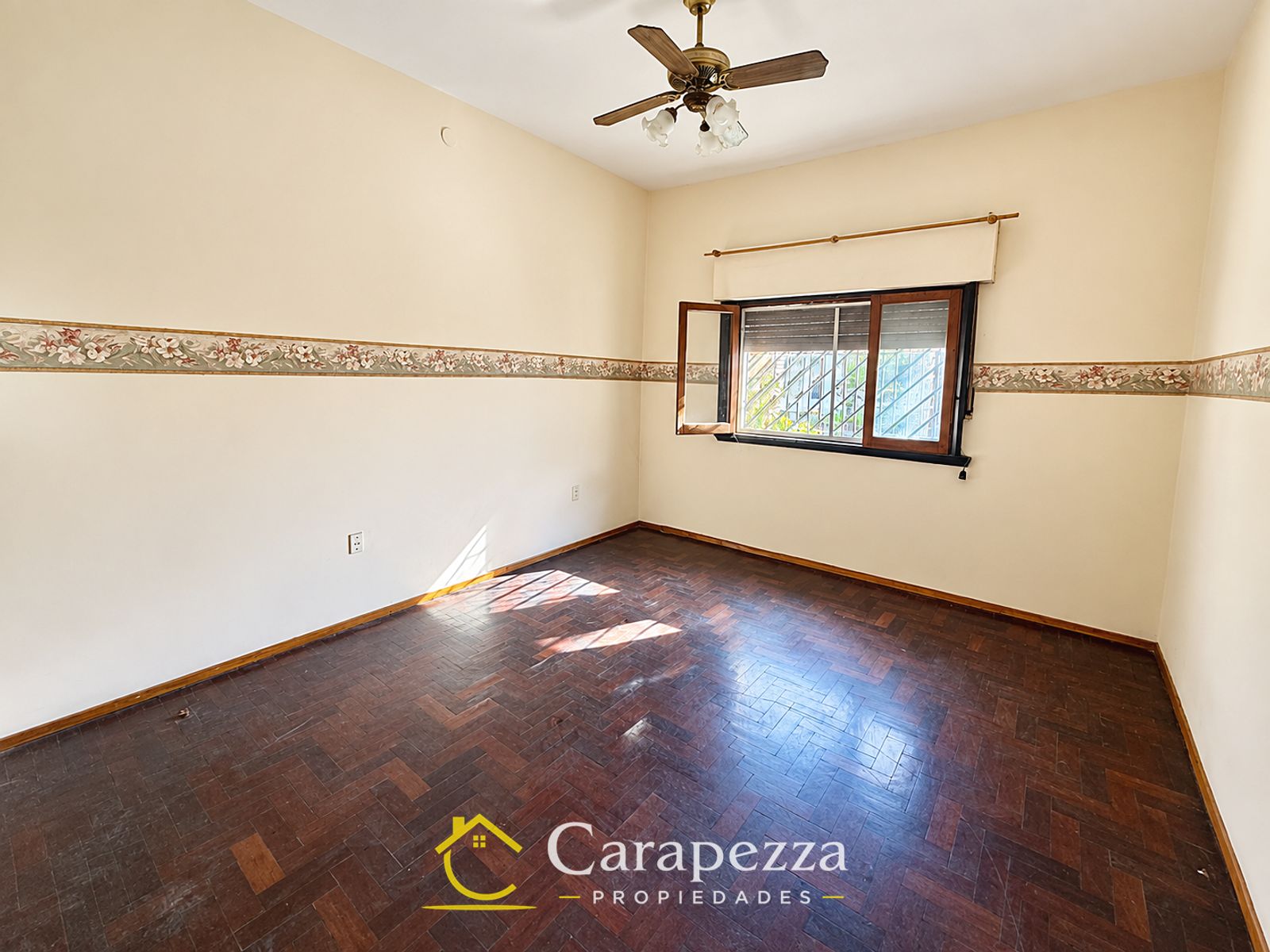 Ph Tipo Casa 4 Amb en Venta en Caseros