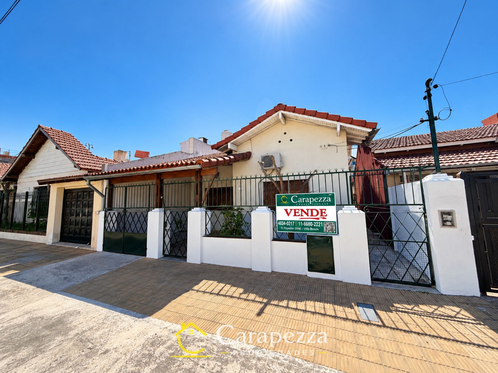 Casa 4 Amb en Venta en Caseros