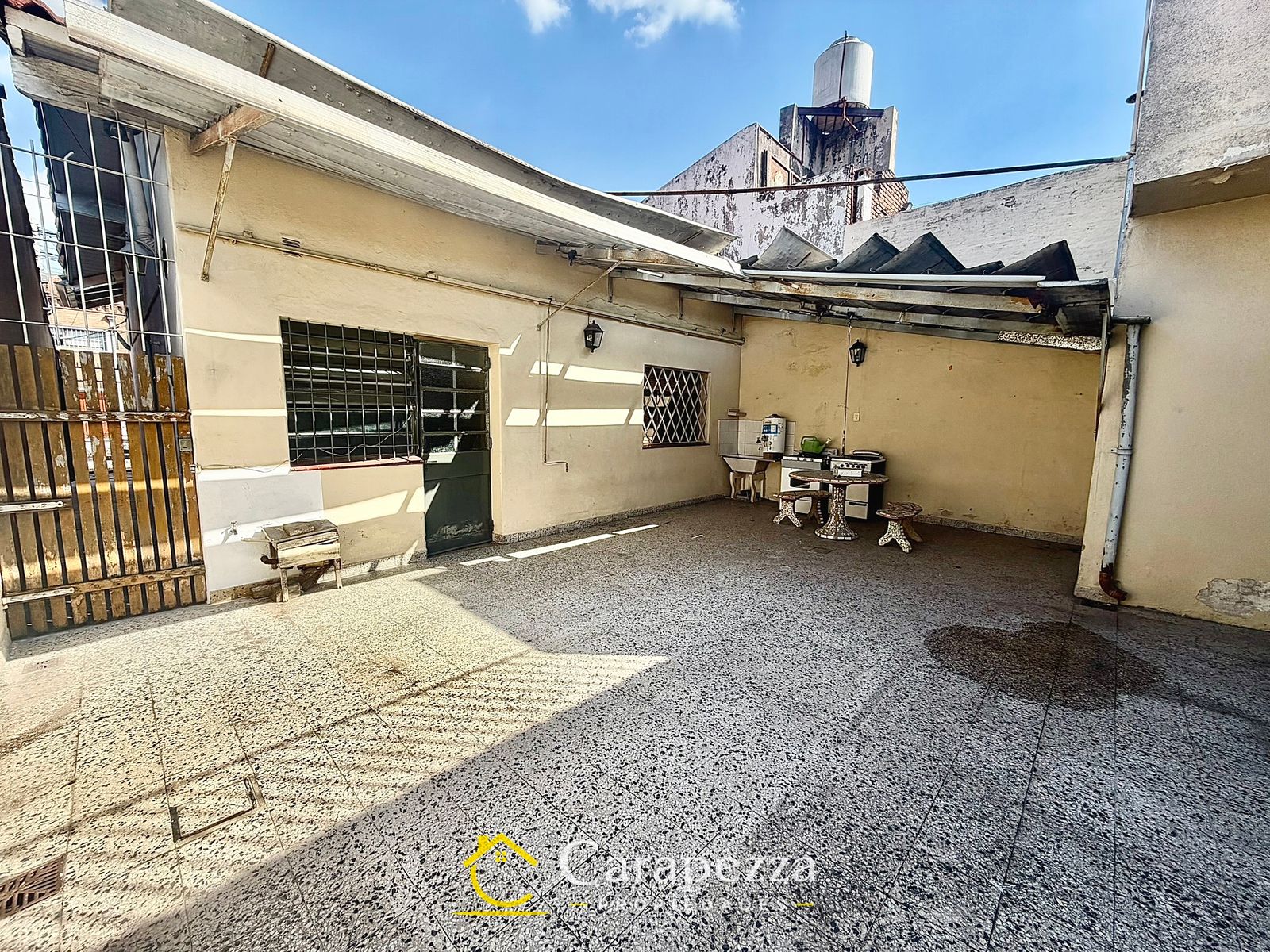 Casa 4 Amb en Venta en Caseros
