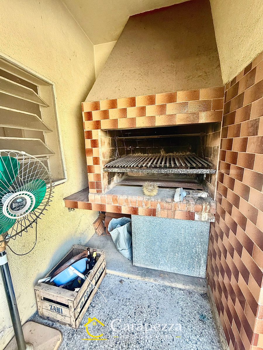 Casa 4 Amb en Venta en Caseros