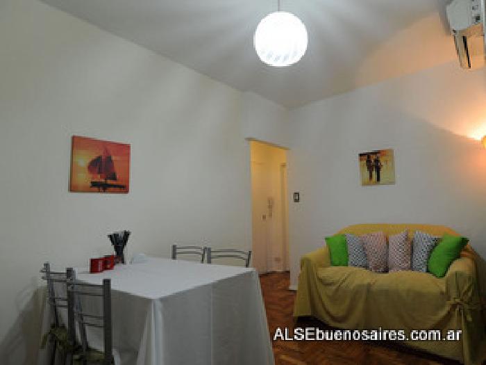 Departamento en Alquiler Temporario en Monserrat, Capital Federal