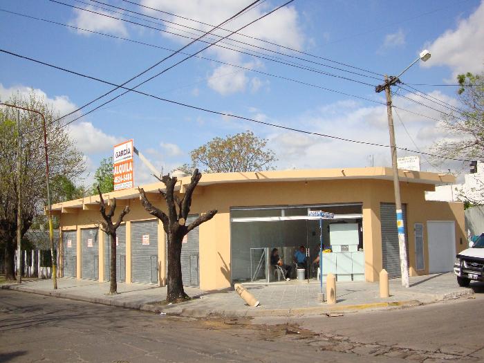 Local Comercial en Alquiler en Ituzaingó, Buenos Aires