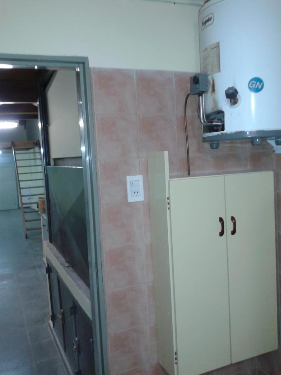 EXCELENTE DEPARTAMENTO SOBRE CALLE VARELA PLAN 5000