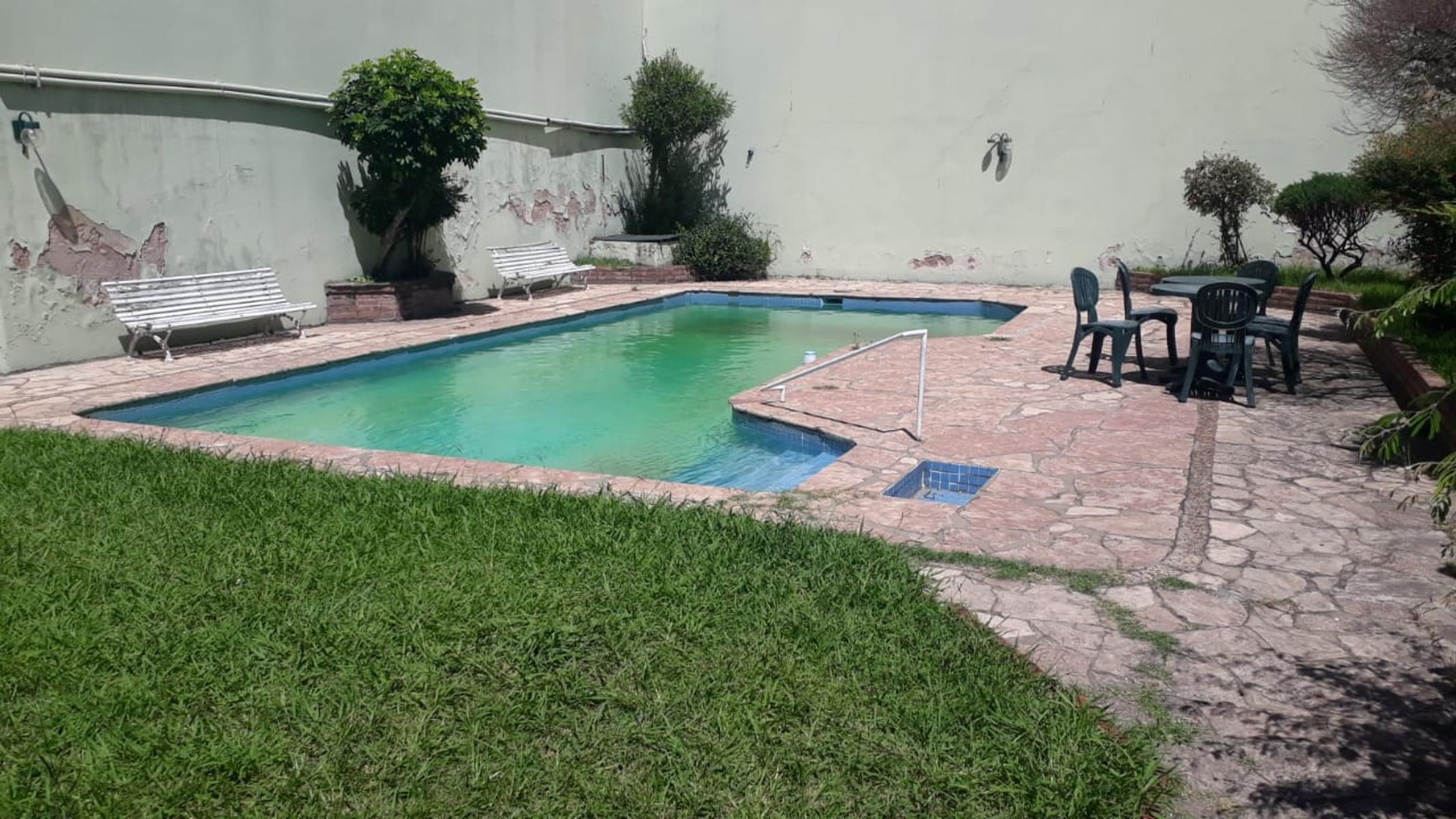 Alberdi 2400 Flores 4 Amb + Dep 170 m² Balcon Terraza Cochera Doble y Baulera